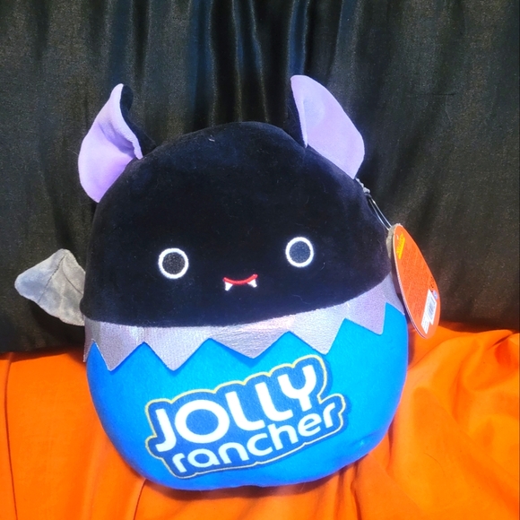 8 inch Emily Squishmallow - Picture 1 of 3